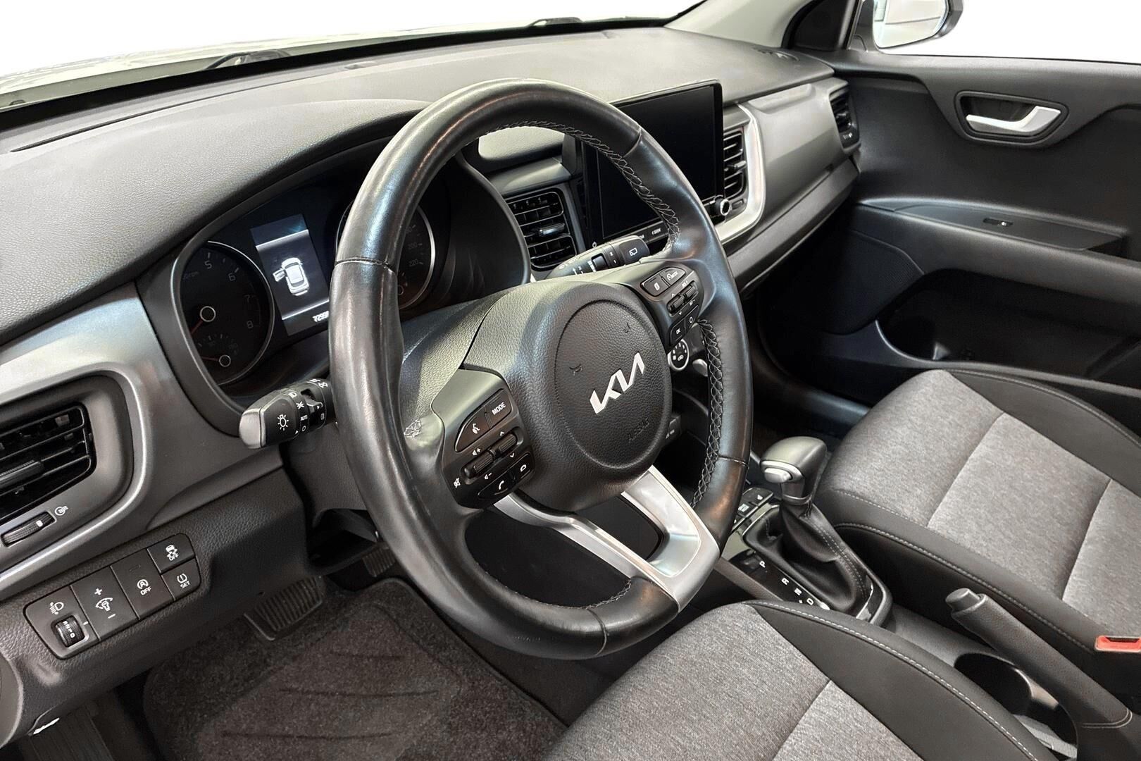 Kia Stonic 1,0 T-GDI 100hv LX DCT 2024, kuva 7/16