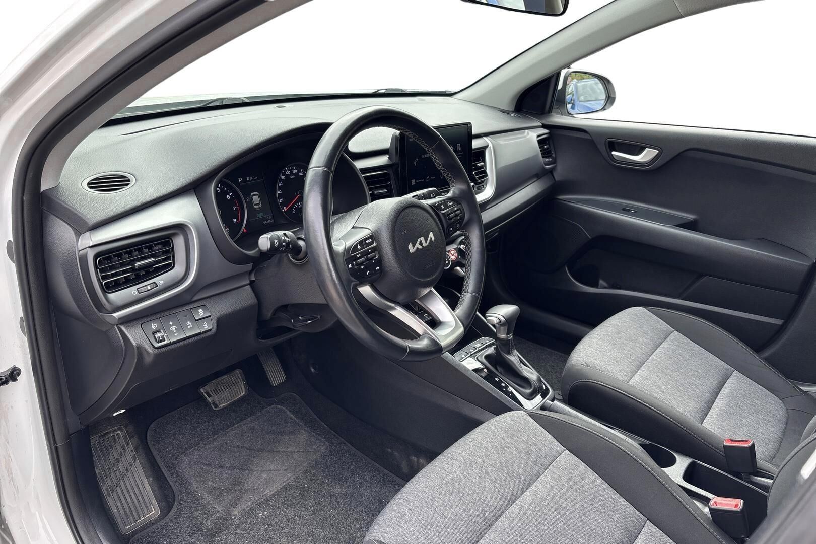Kia Stonic 1,0 T-GDI 100hv LX DCT 2024, kuva 4/4