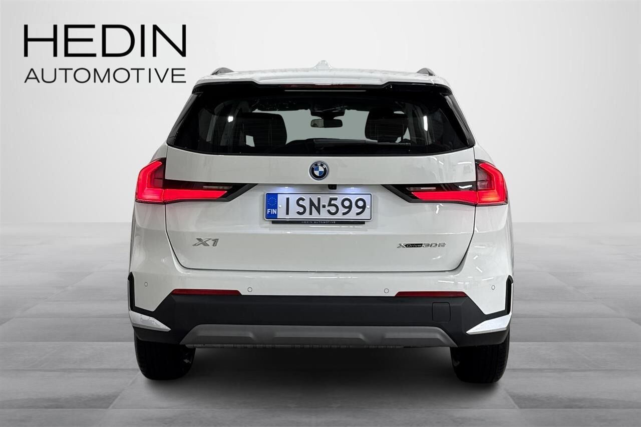 BMW X1 U11 30e xDrive Charged Edition 2026, kuva 4/41