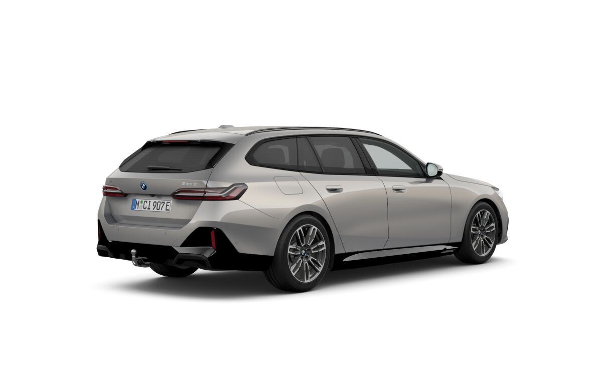 BMW 530 2026, kuva 2/4