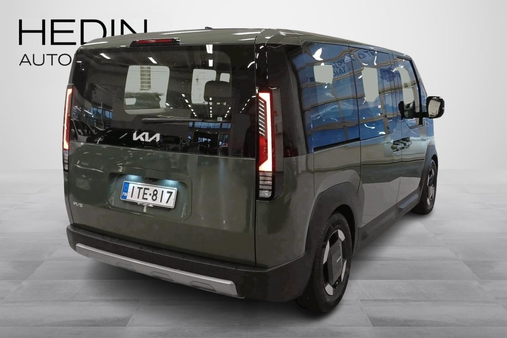Kia PV5 Earth FWD 71,2kWh 163hv 5P 2026, kuva 2/31
