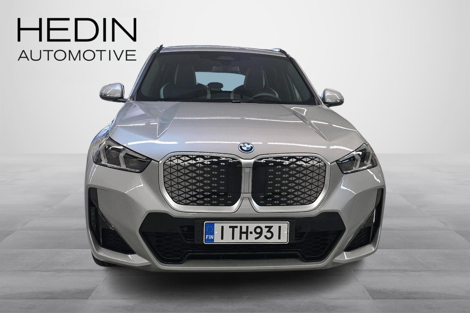 BMW iX1 xDrive30 Fully Charged 2026, kuva 4/24