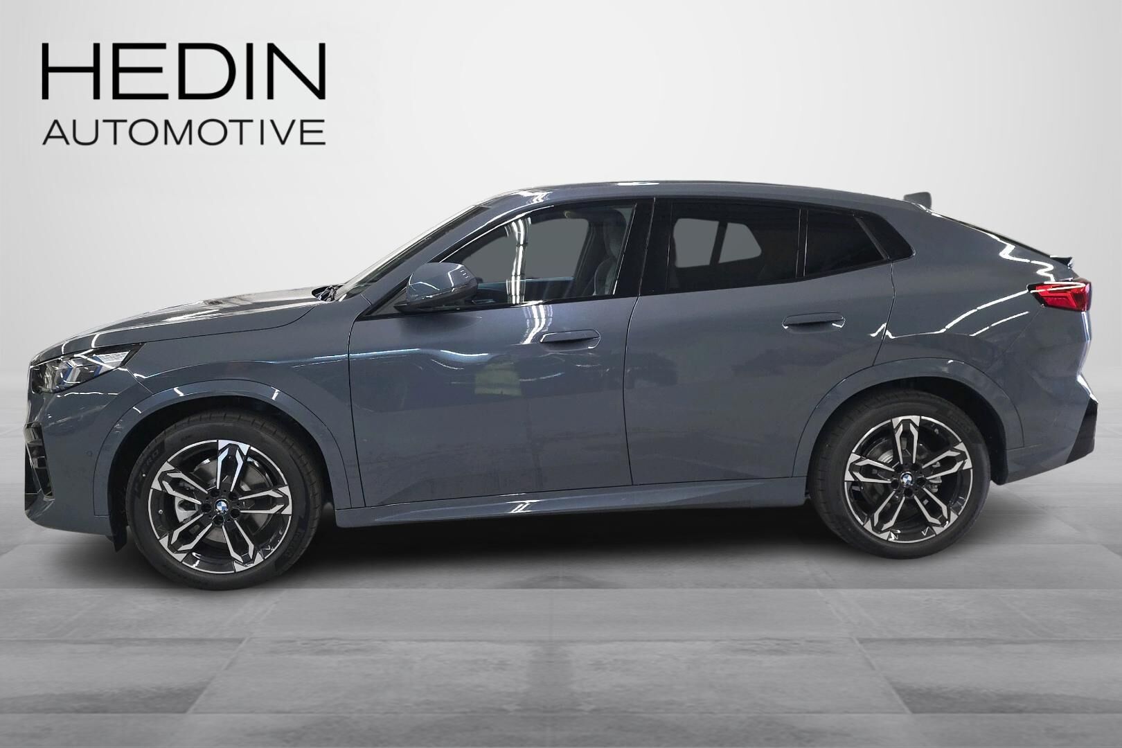BMW iX2 U10 xDrive30 Fully Charged 2026, kuva 5/24