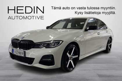 BMW 330  - IXZ-869