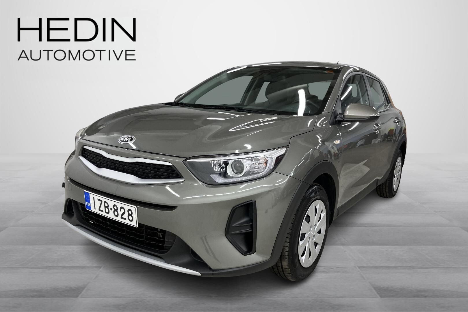 Kia STONIC - IZB-828