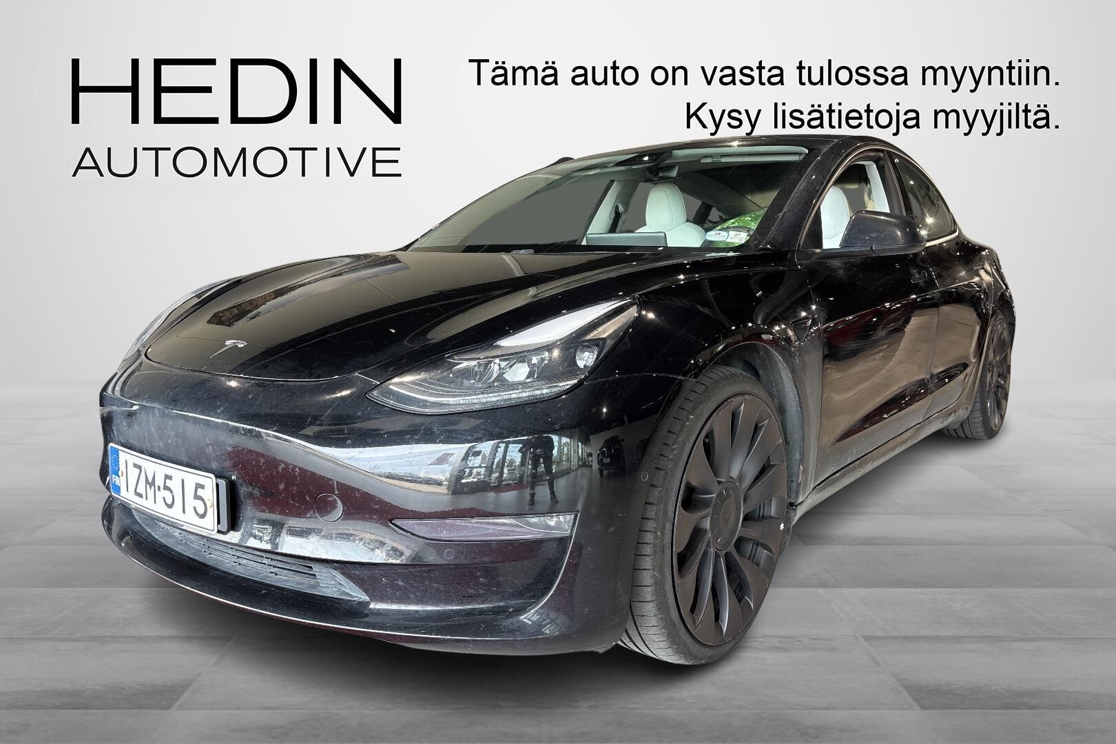 Tesla Model 3 - IZM-515