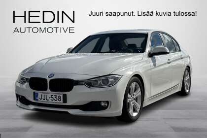 BMW 320 F30 Sedan 320i // Manuaali / Kahdet renkaat / Madallettu / Vakkari - JJL-538