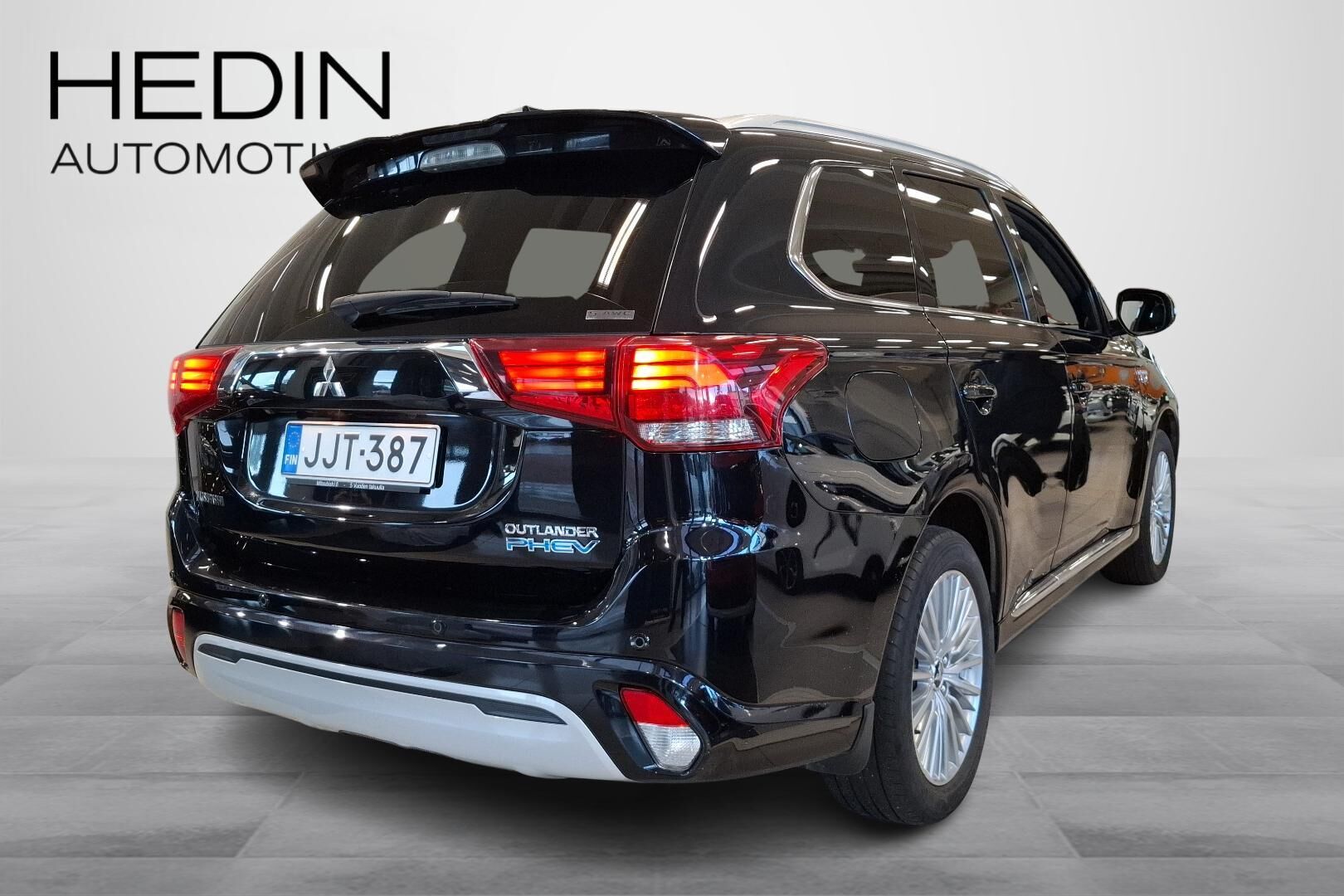 Mitsubishi Outlander PHEV Instyle 4WD 5P 2019, kuva 2/28