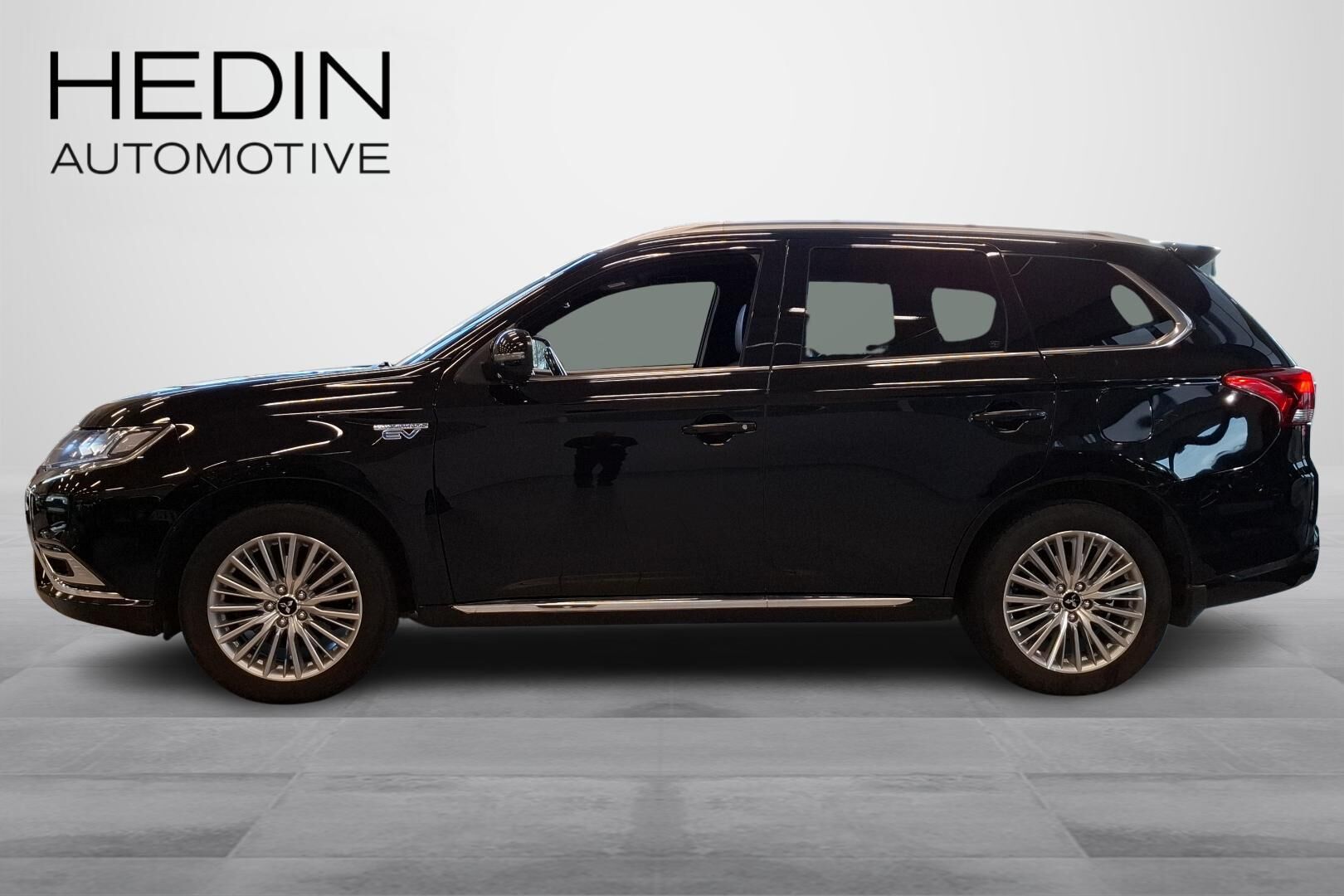 Mitsubishi Outlander PHEV Instyle 4WD 5P 2019, kuva 5/28