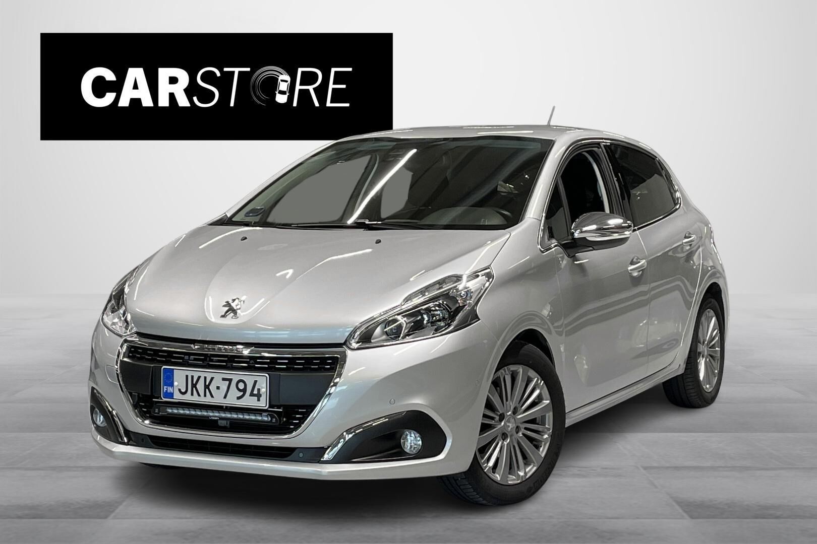 Peugeot 208 - JKK-794