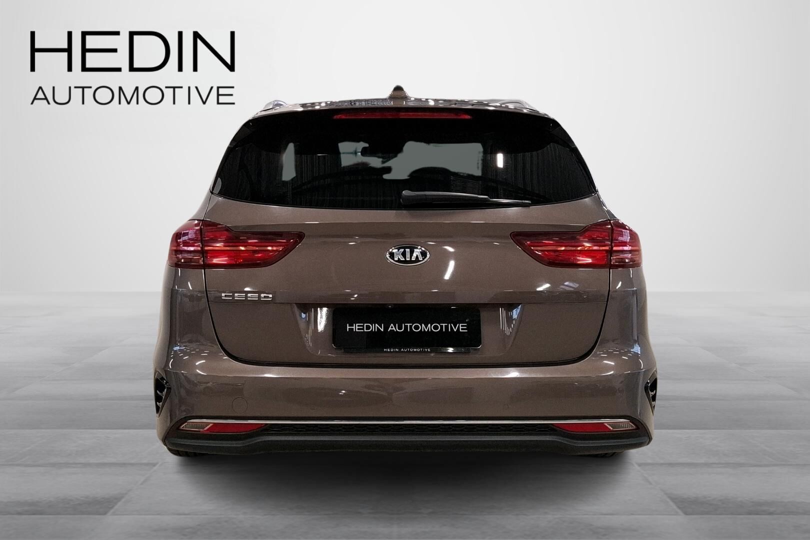 Kia Ceed 2018, bild 2/28