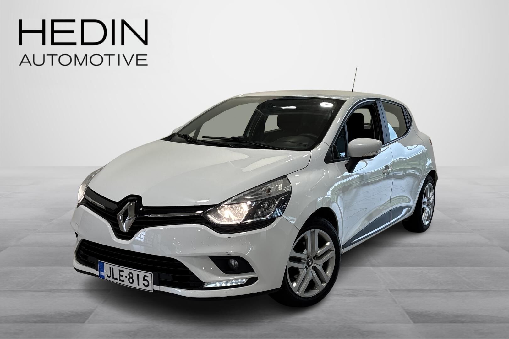 Renault CLIO - JLE-815