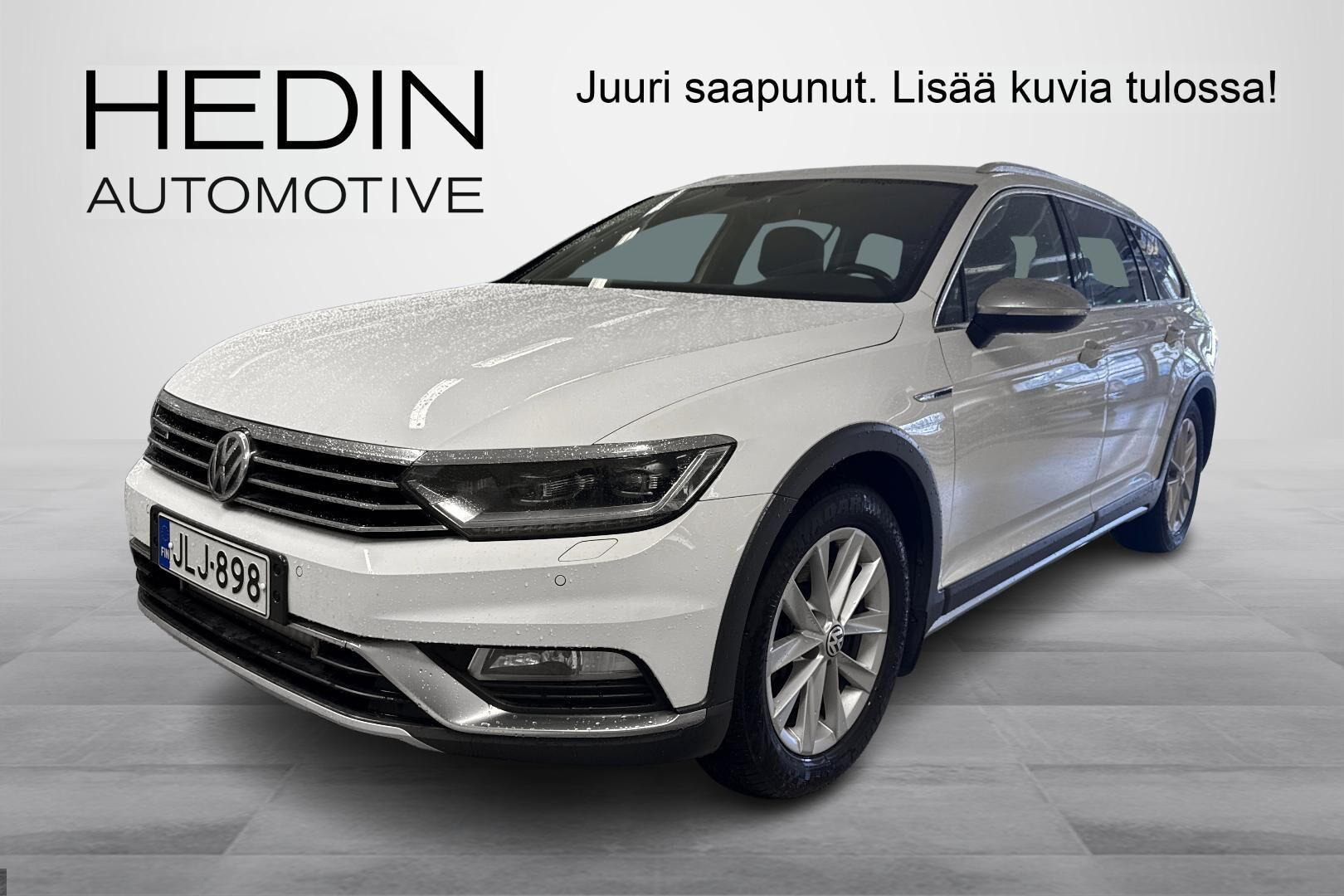 Volkswagen PASSAT - JLJ-898