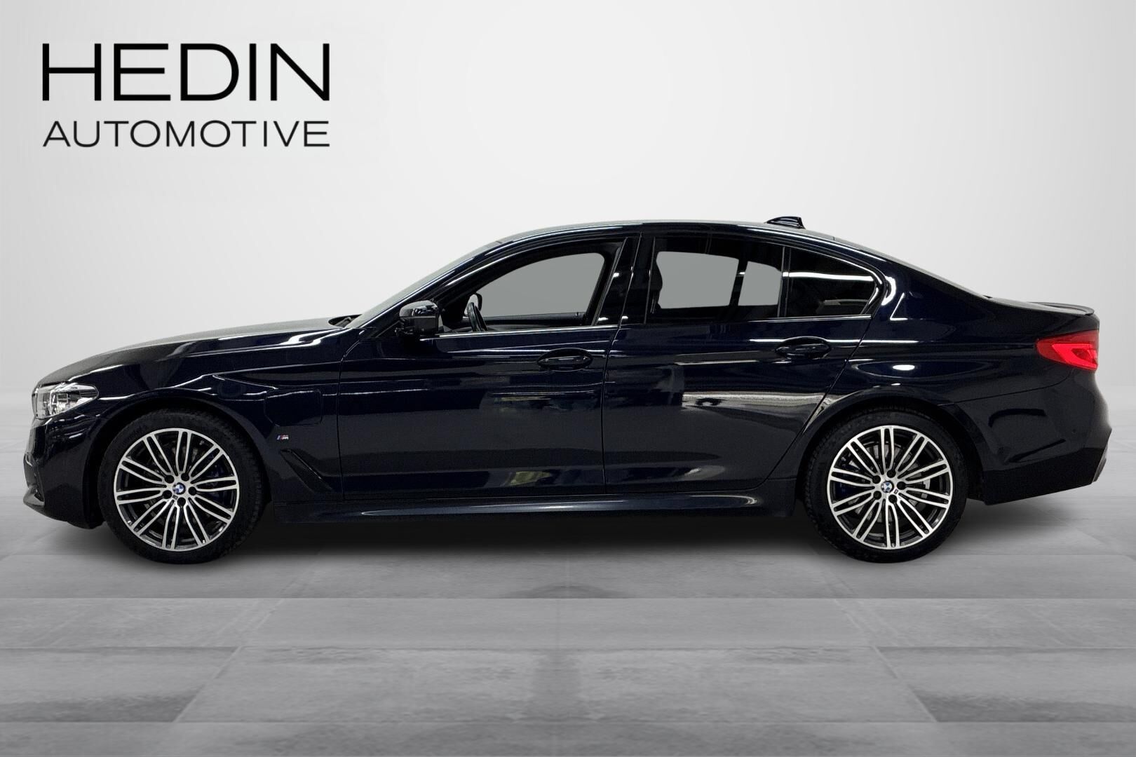BMW 530 2019, photo 7/25