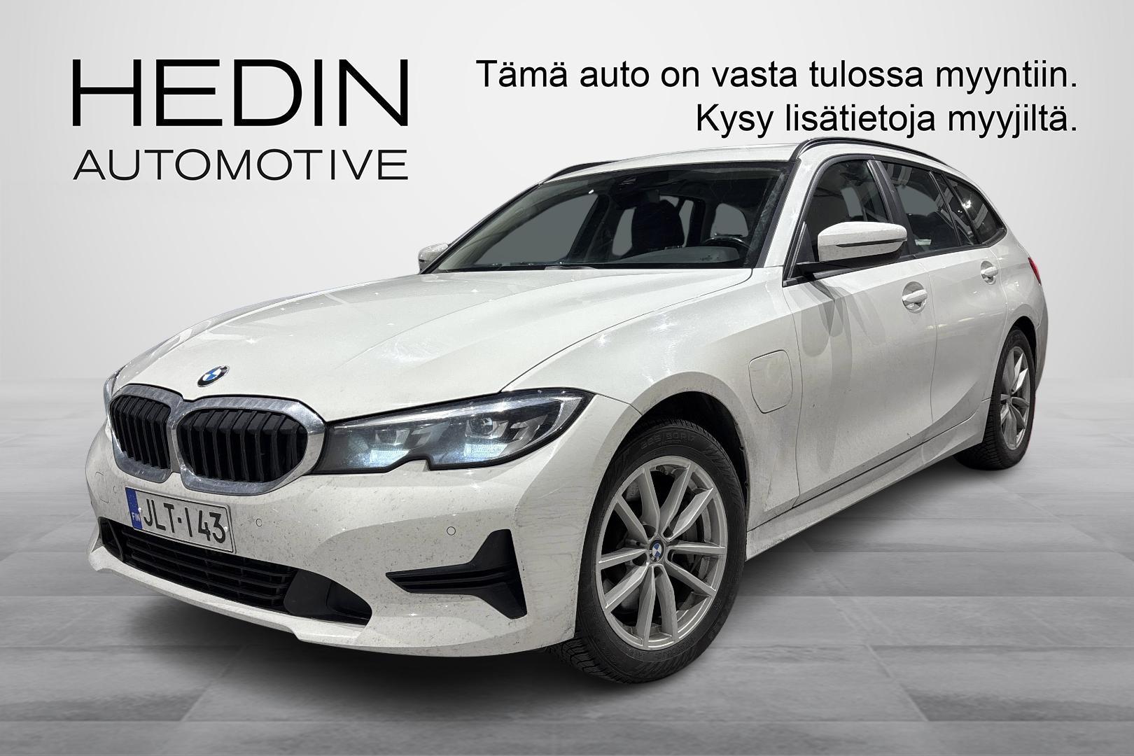 BMW 330 G21 Touring 330e xDrive A Charged Edition // Suomi-auto / Comfort Access / HiFi / Urheiluistuimet //