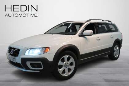 Volvo XC70 D5 AWD Summum aut // Huippuvarusteet / Hyvin huollettu! - JLT-700