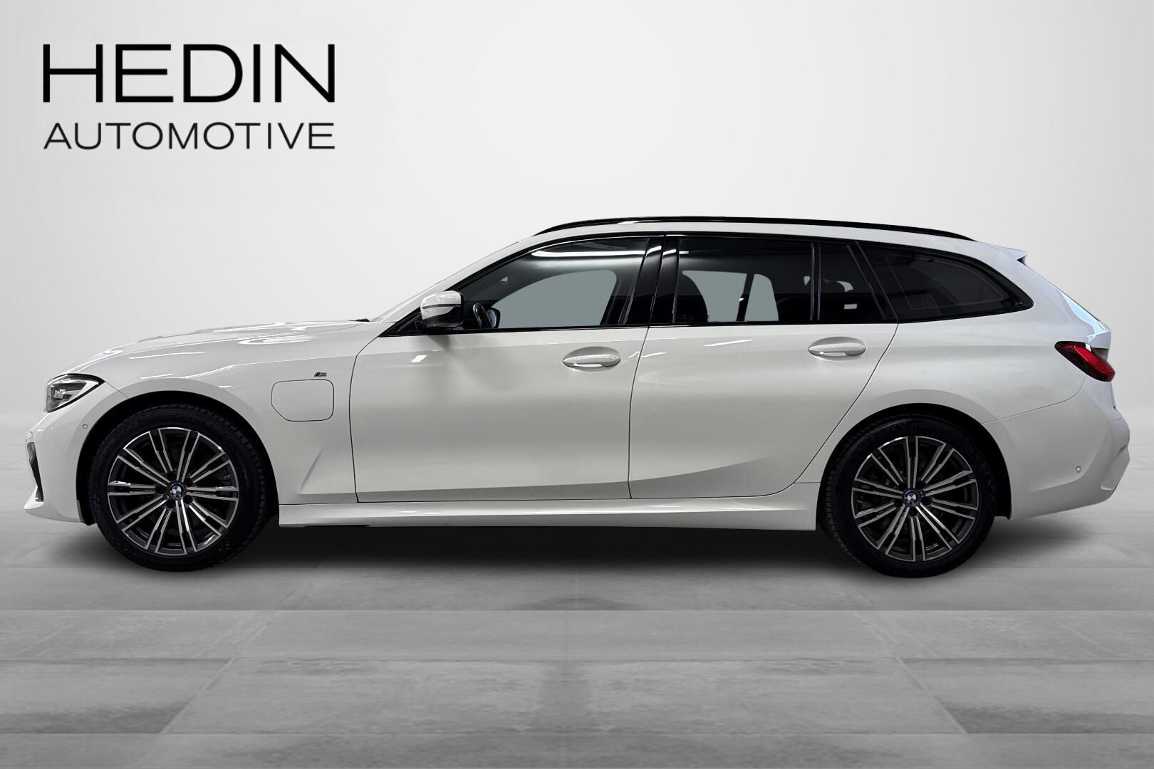 BMW 320 2021, kuva 6/40