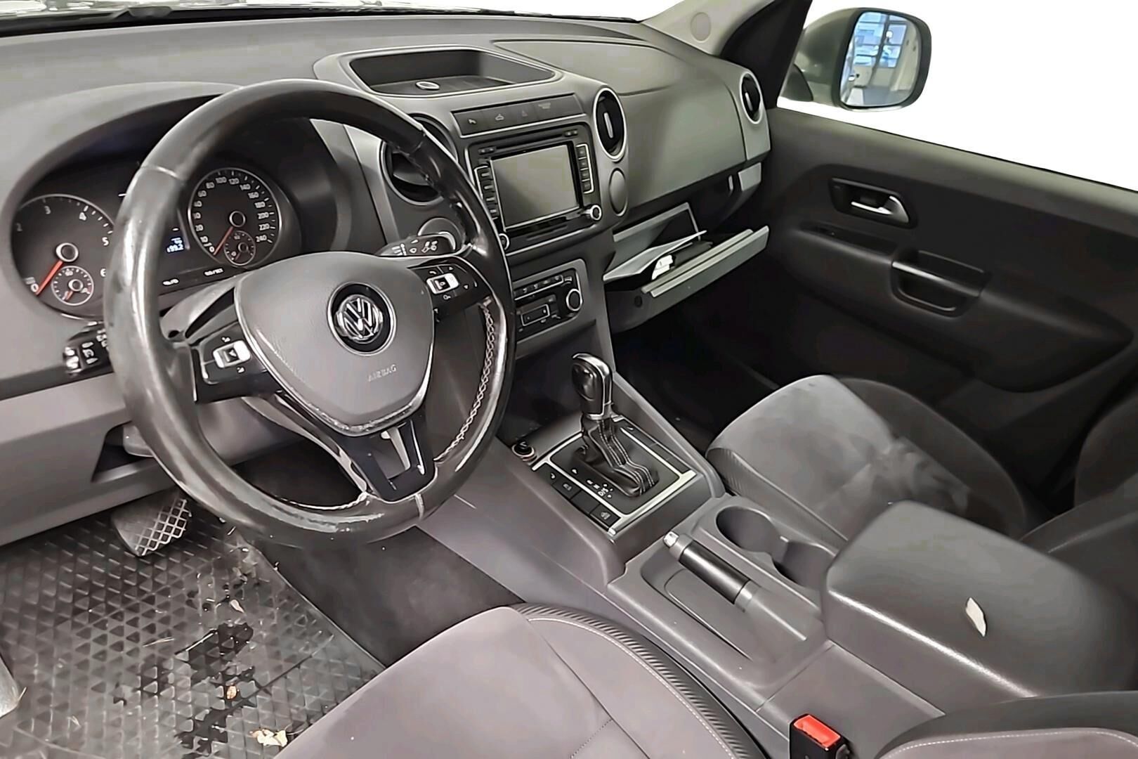 Volkswagen Amarok 2016, kuva 3/6