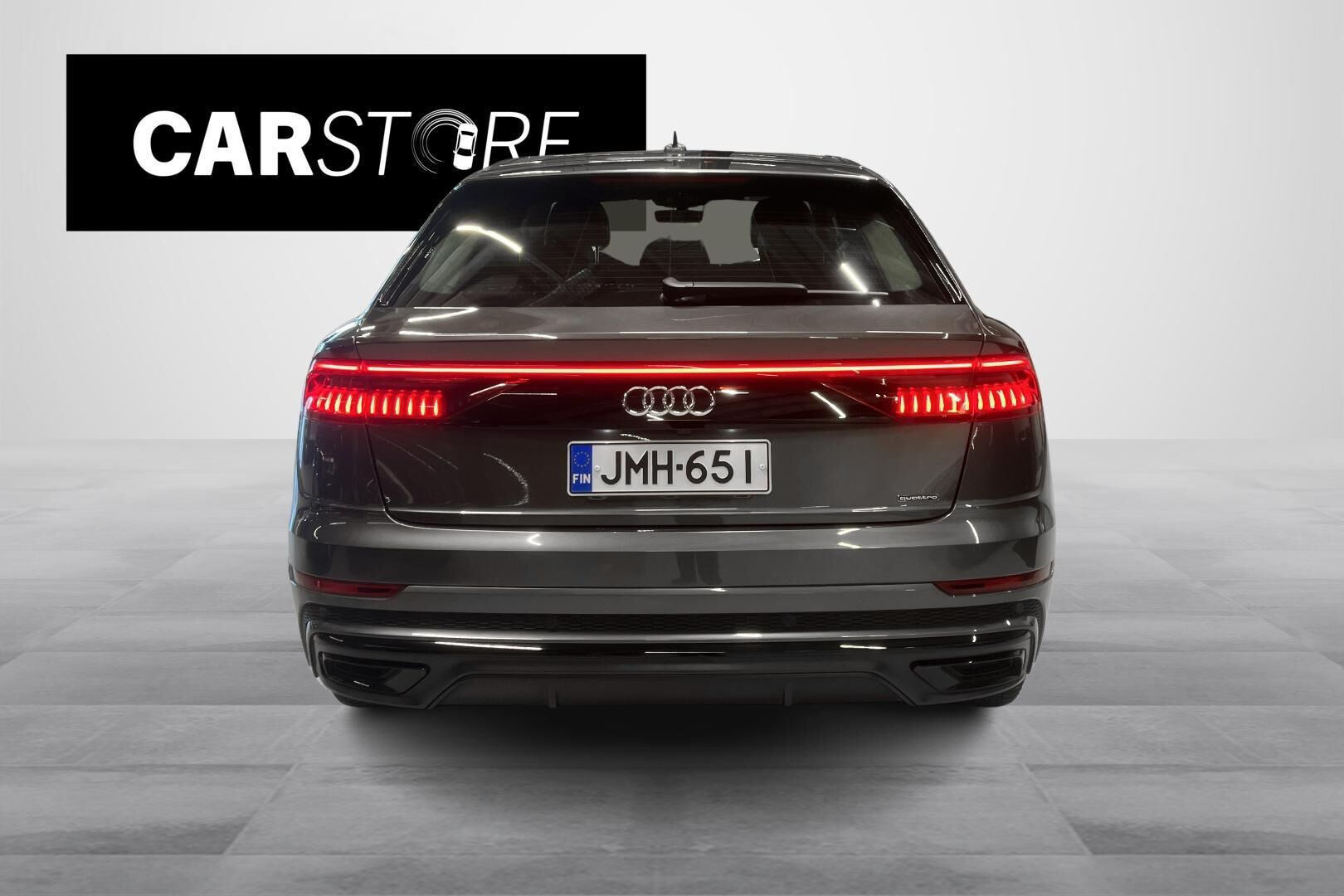 Audi Q8 2022, photo 4/24