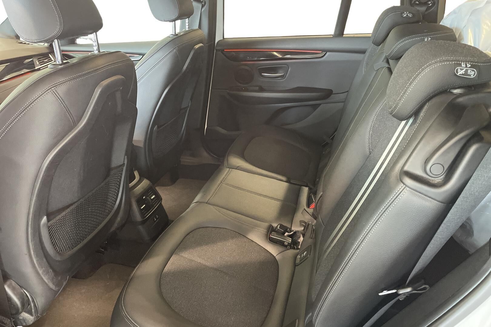 BMW 218 2022, kuva 7/22