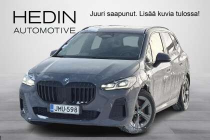 BMW 230 U06 Active Tourer 230e xDrive Charged Edition M Sport // Panorama / HarmanKardon / ACC / Sähköpenkki - JMU-598