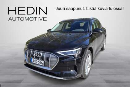 Audi E-TRON 55 quattro // Juuri saapunut! / Muistinahat / Ilmajousitus / Navi / Kamera // - JNK-366