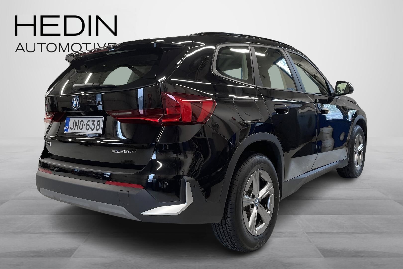 BMW X1 U11 25e xDrive Charged Edition 2024, kuva 3/29
