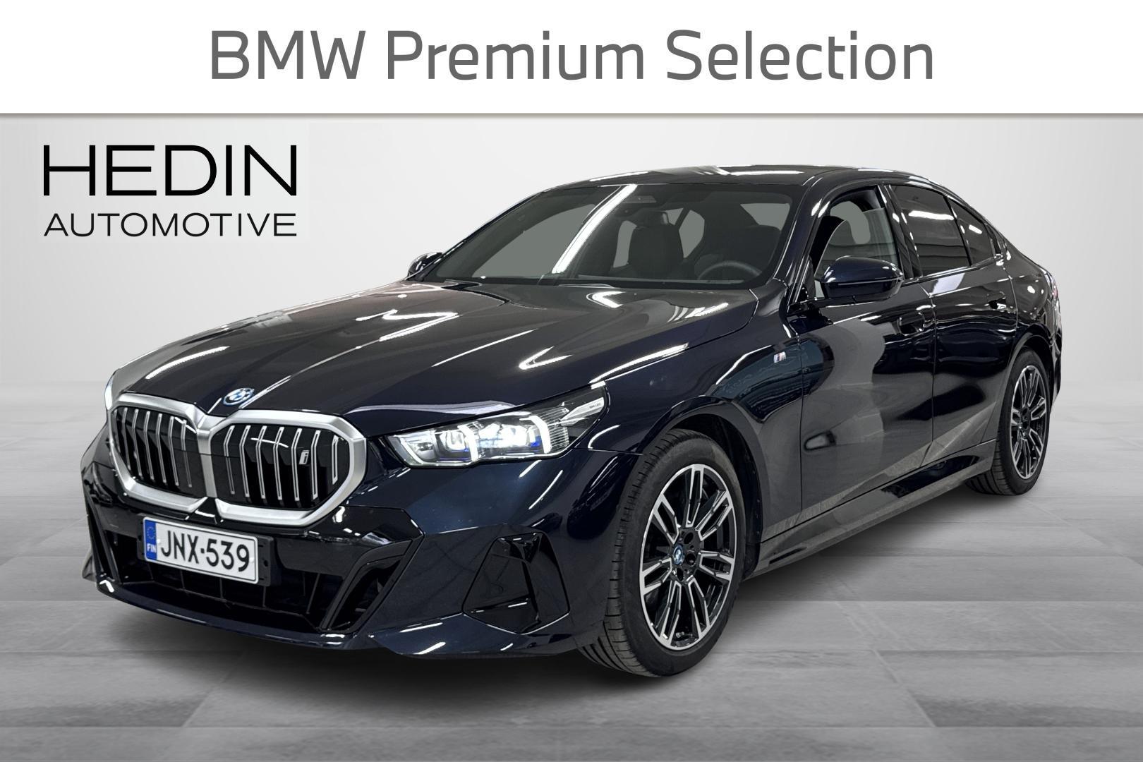 BMW i5 G60 xDrive40 M Sport // Ajoavustimet/ Koukku/ H&K/ Adapt. LED/ Nelipyöräohjaus/ TARJOUSHINTA