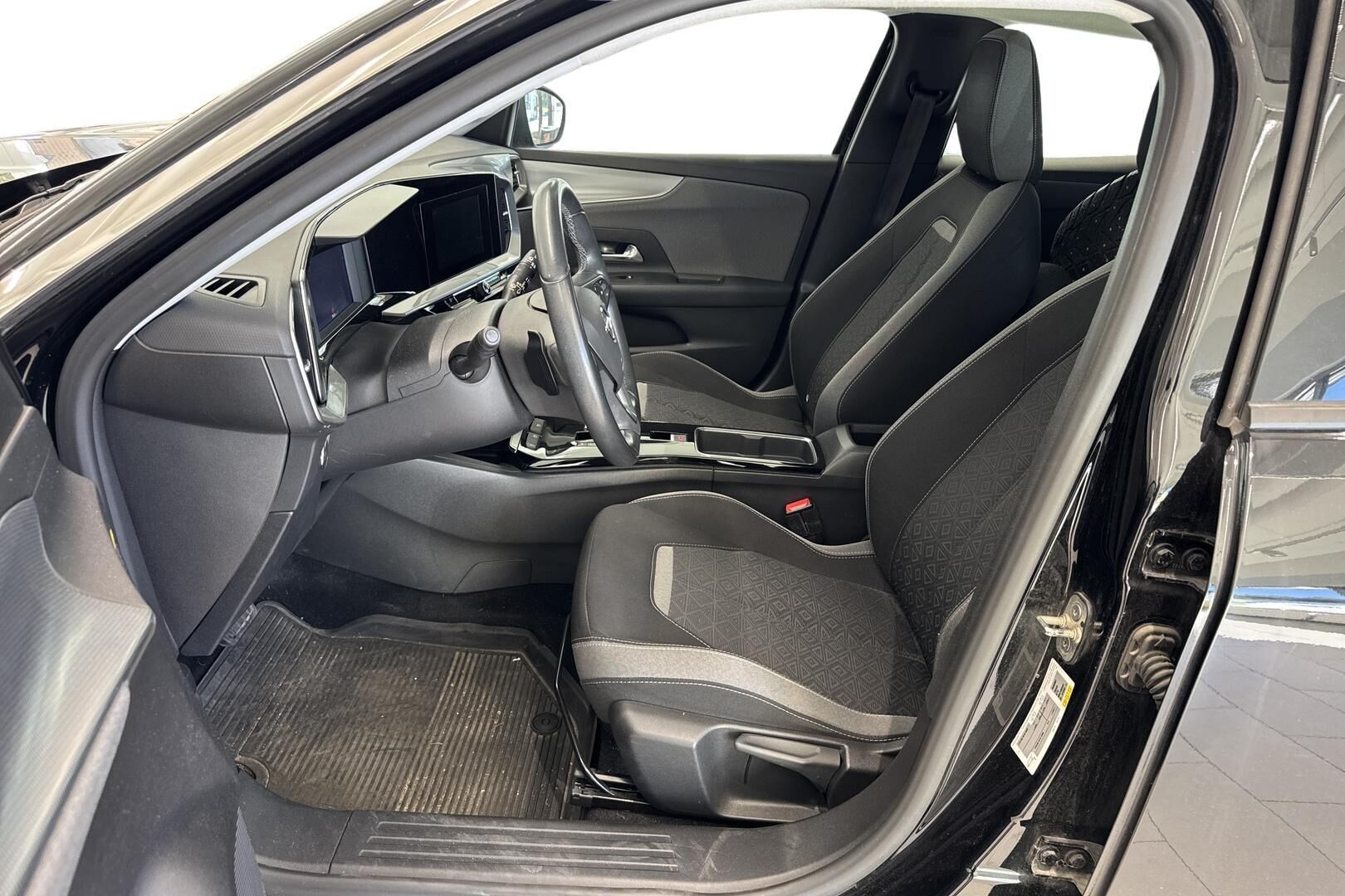 Opel Mokka Comfort 130 Turbo A 2022, kuva 3/5