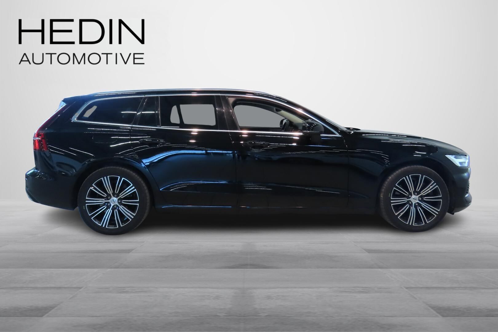 Volvo V60 2022, kuva 7/36