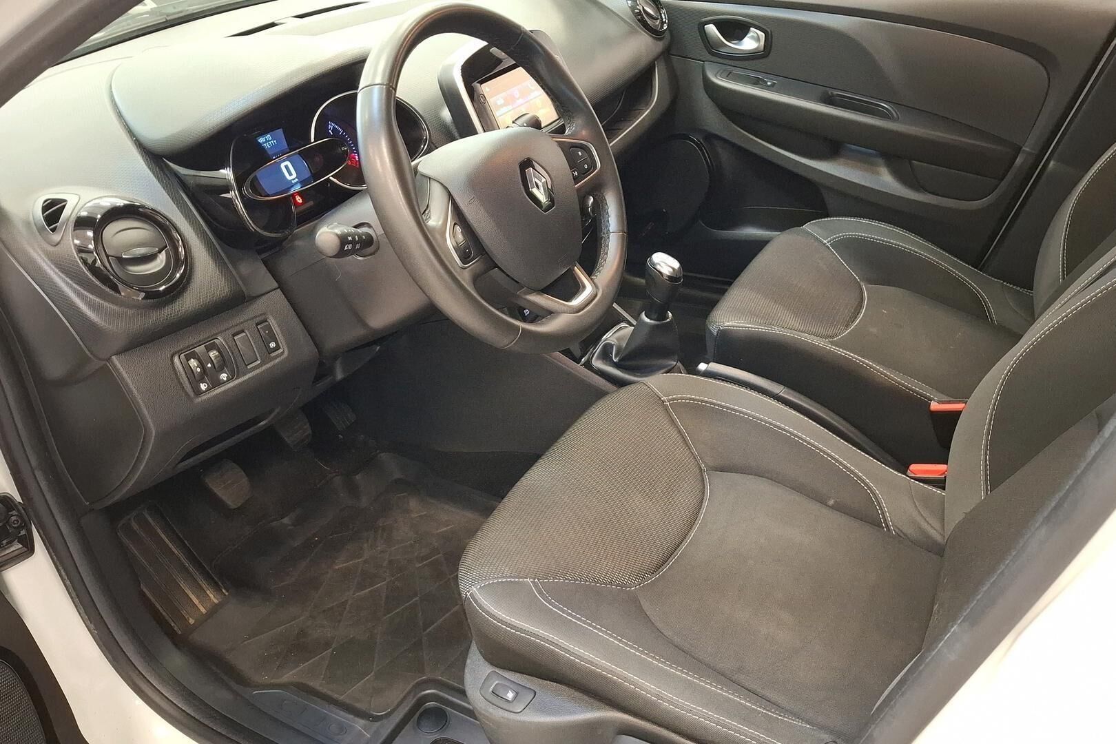 Renault Clio Sport Tourer TCe 90 Zen 2019, kuva 7/27