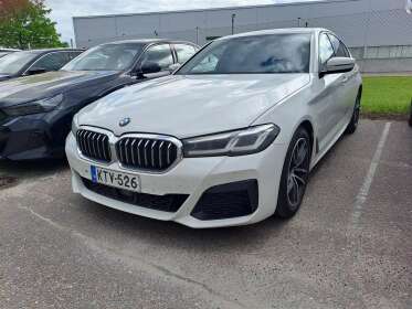 BMW 520 G30 Sedan 520d A xDrive MHEV - KTV-526