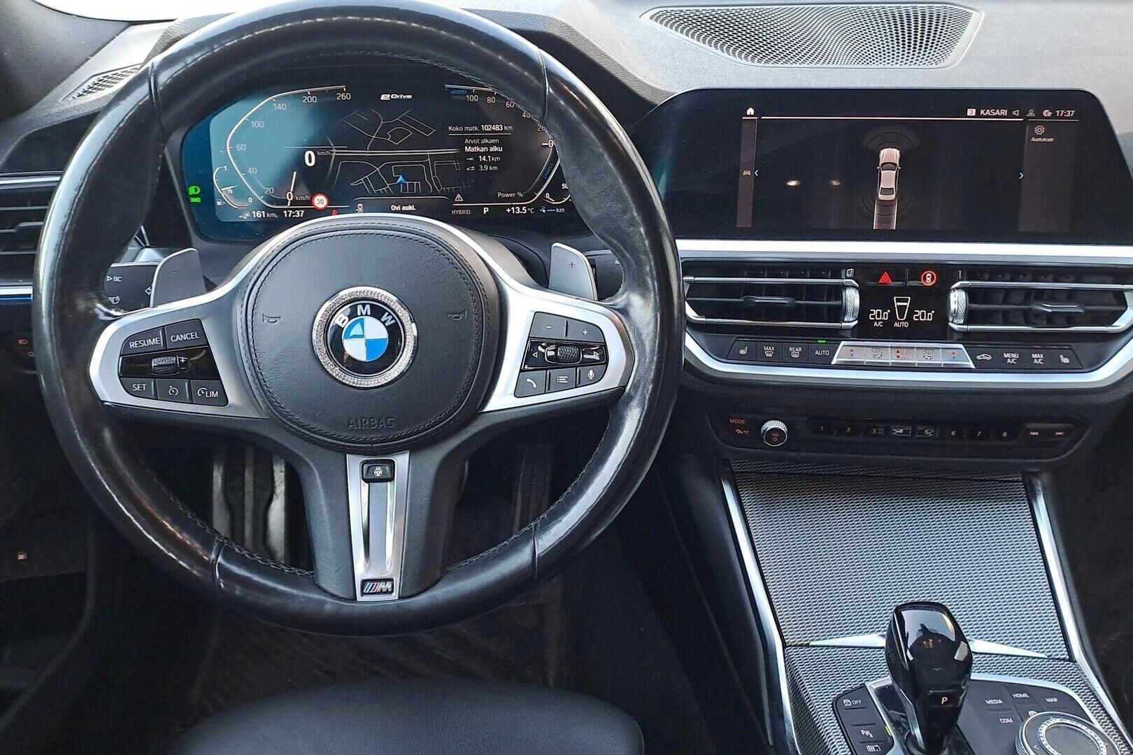BMW 330 2020, kuva 3/7