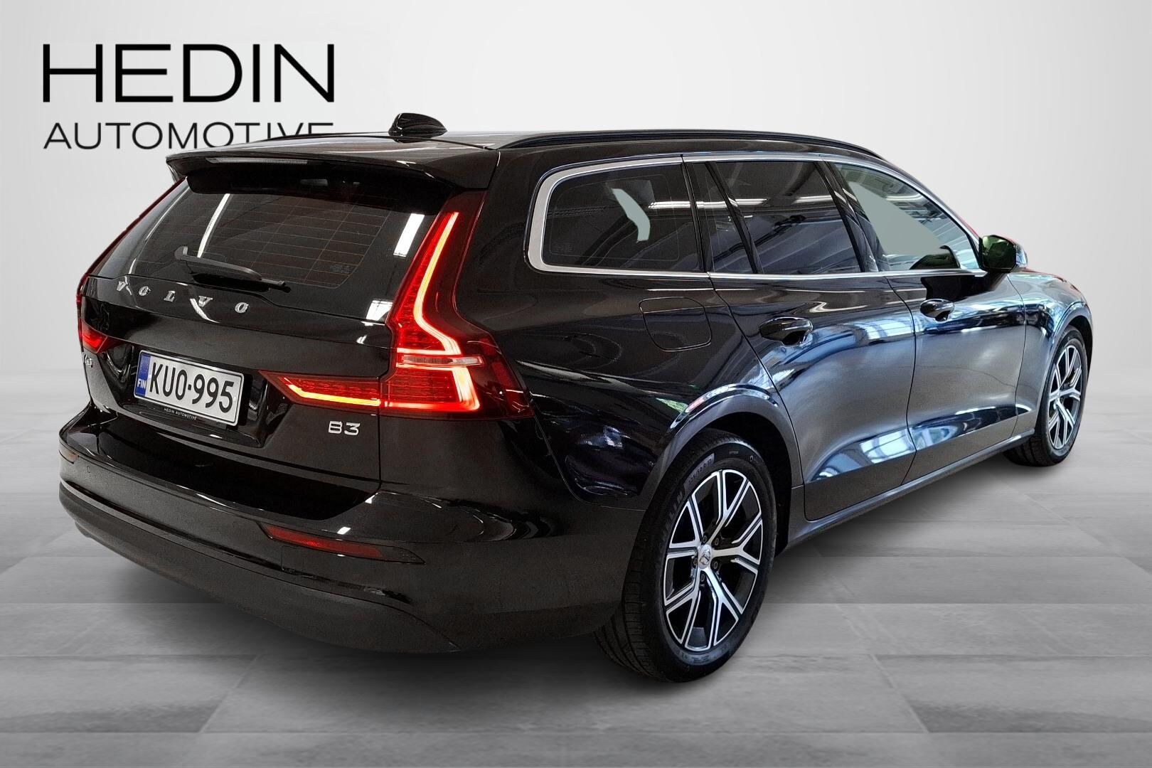 Volvo V60 B3 MHEV Business Core DCT aut 2023, kuva 3/28