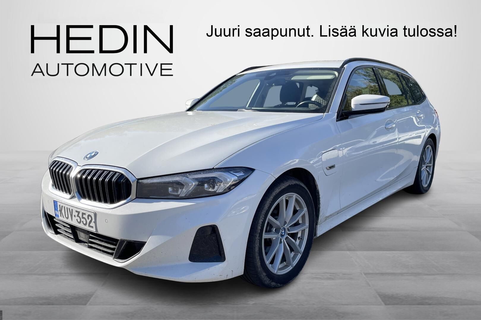 BMW 330 - KUV-352