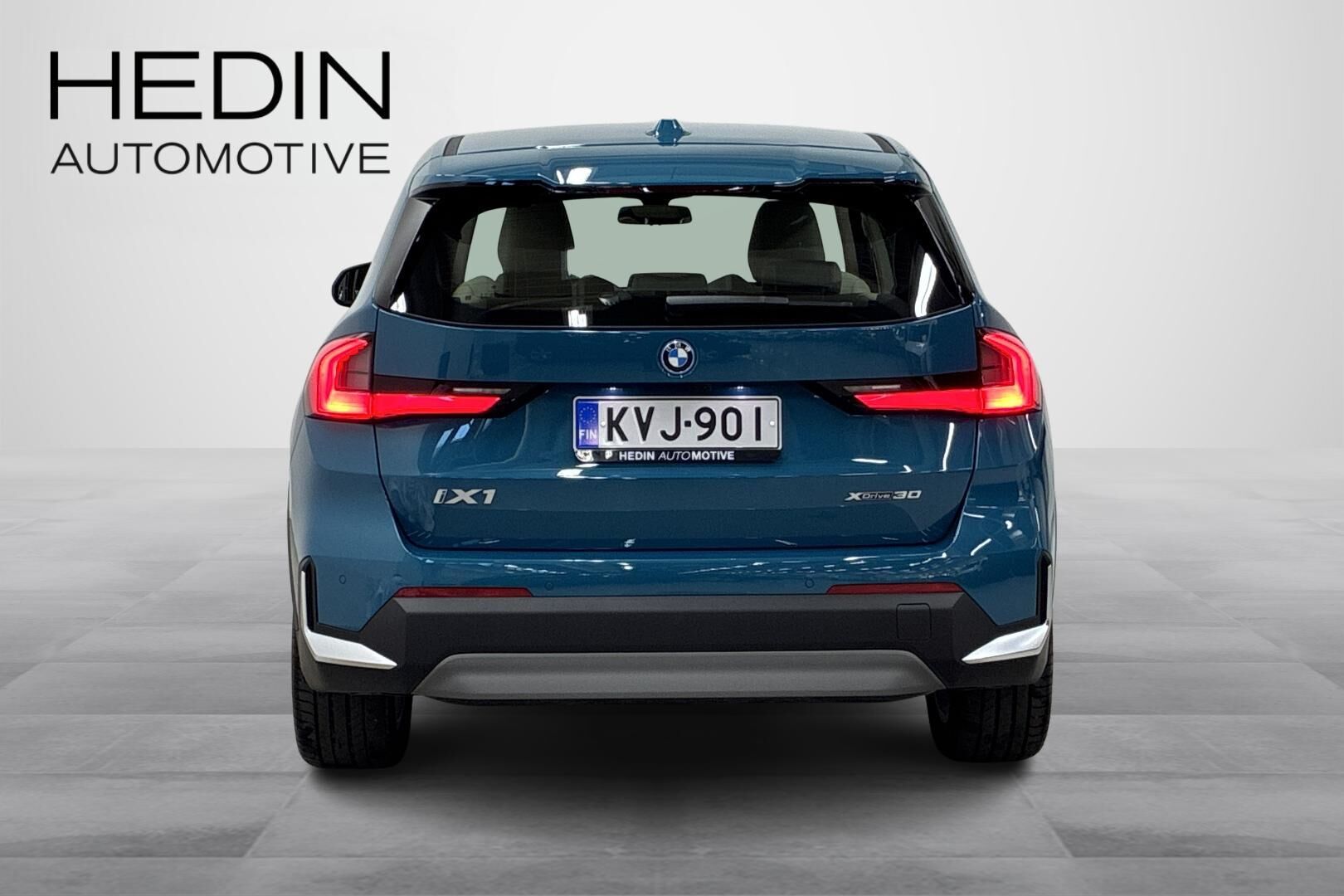 BMW iX1 U11 30 xDrive Charged Plus 2023, kuva 4/27