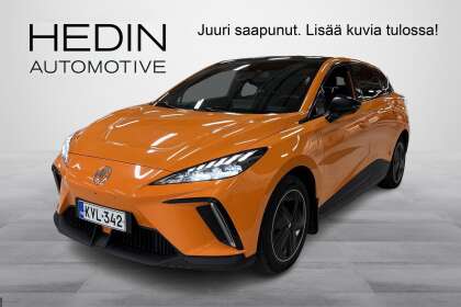 MG MG4 Luxury // Ilmalämpöpumppu / Adapt. vakkari / 360-kamera / Navi / CarPlay / Kahdet renkaat // - KVL-342