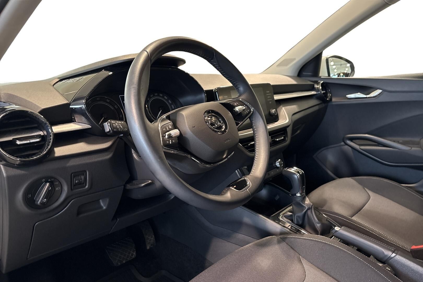 Skoda Fabia 2023, bild 7/17