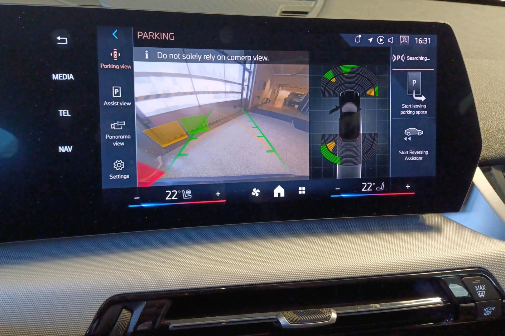 BMW X1 U11 25e A xDrive Charged Edition 2025, photo 6/6