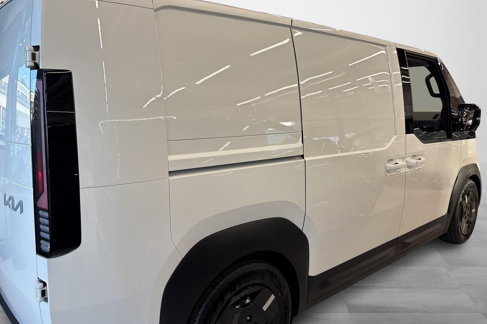 Kia PV5 Cargo 2026, kuva 6/12