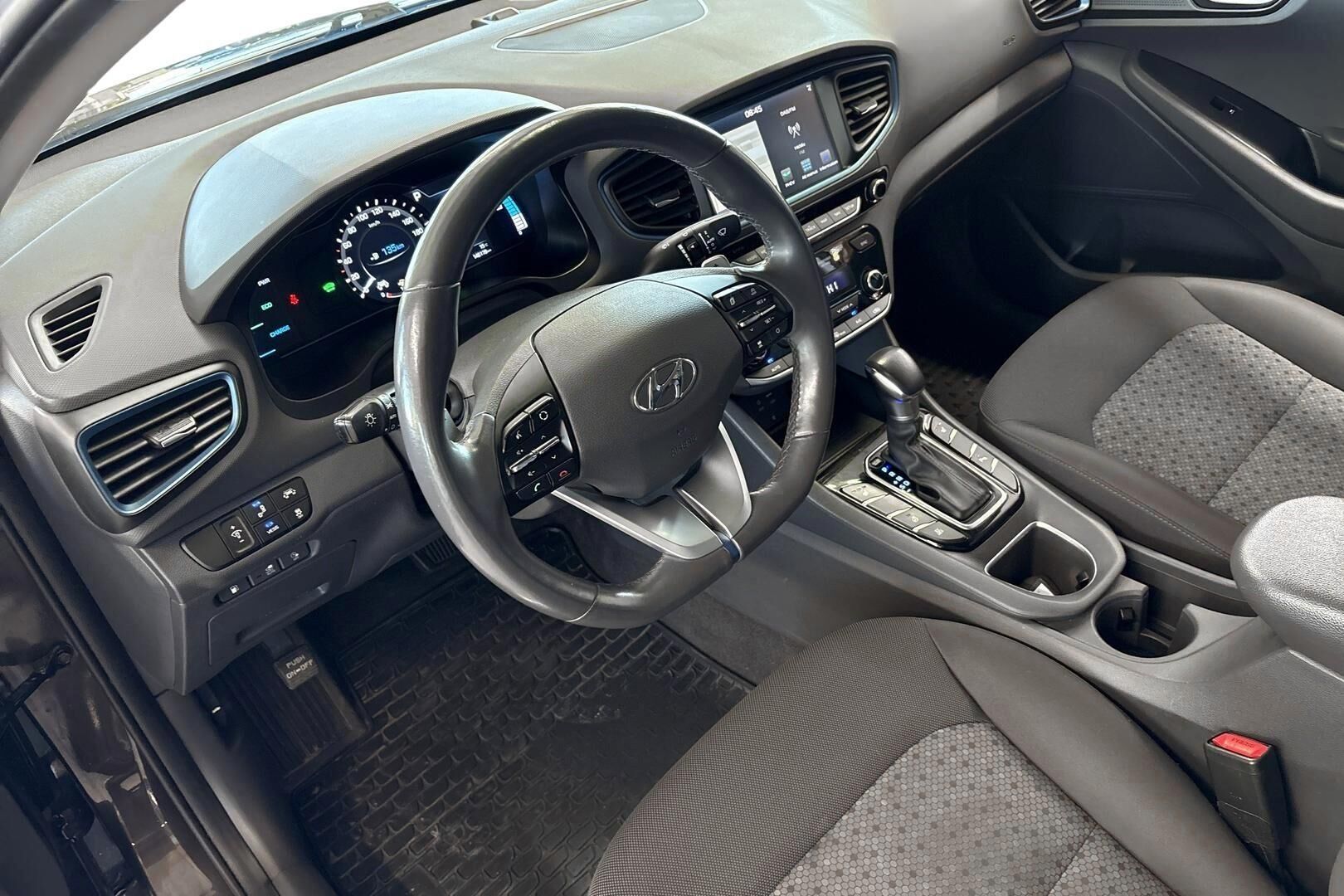 Hyundai Ioniq Plug-In DCT Style 2018, kuva 7/32