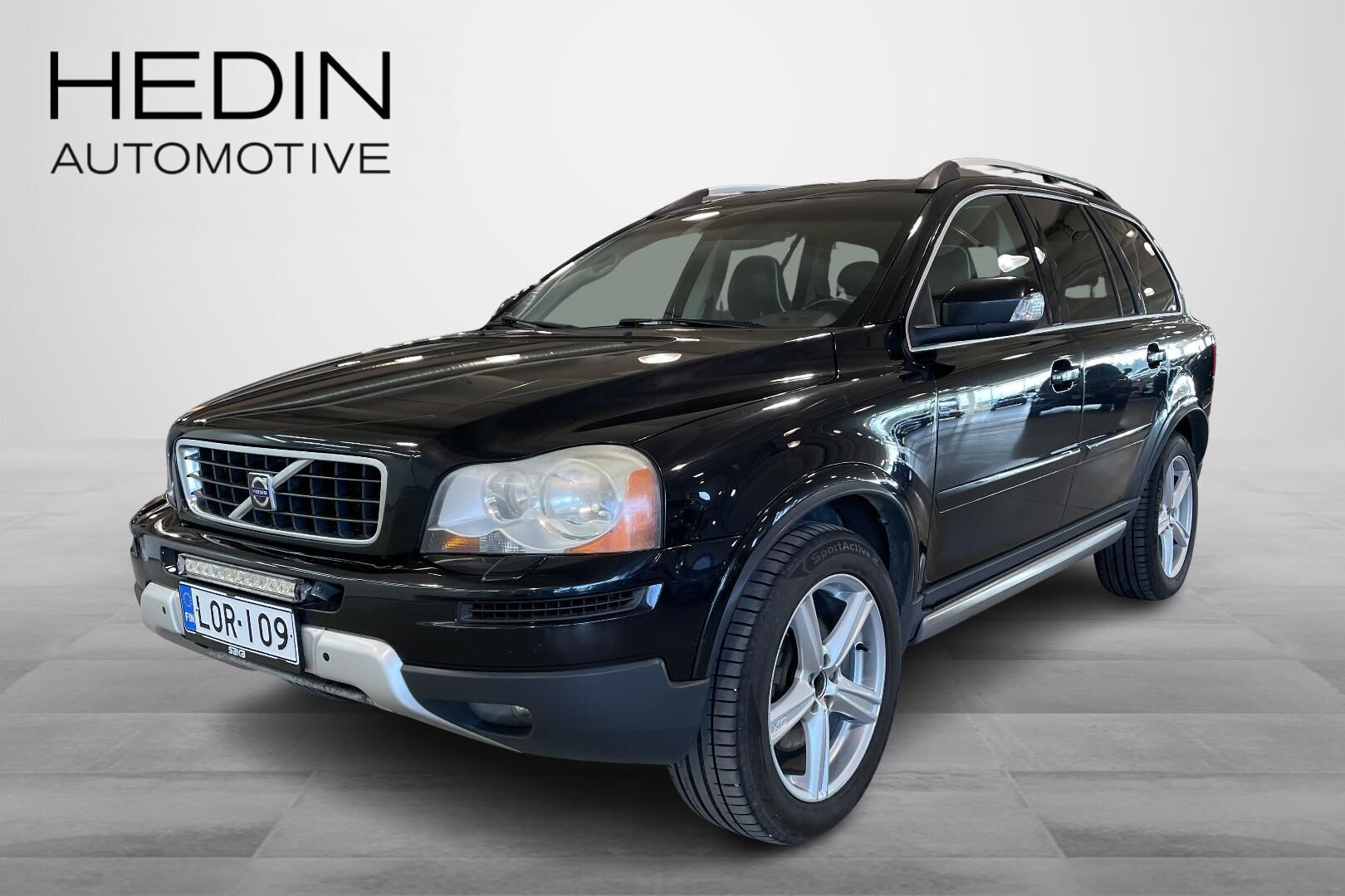 Volvo XC90 - LOR-109