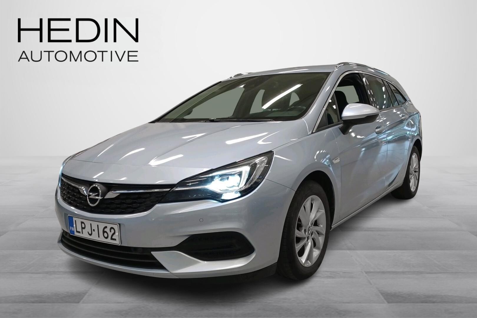Opel ASTRA - LPJ-162