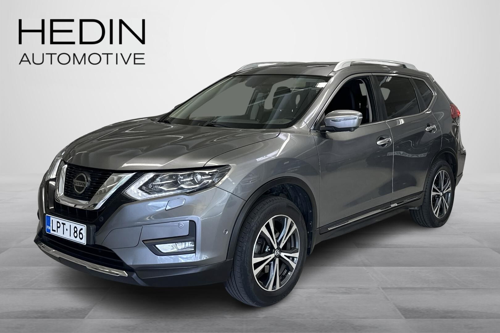 Nissan X-TRAIL - LPT-186