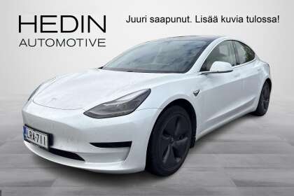 Tesla Model 3 Standard Range Plus - LRA-711