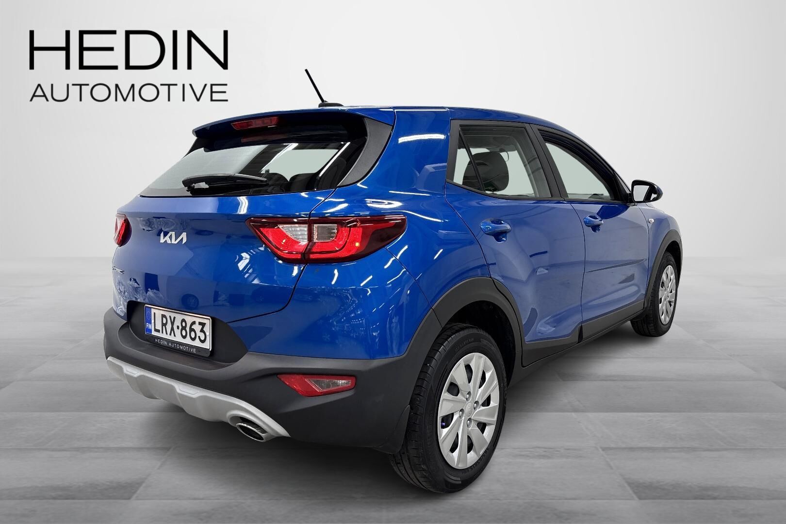 Kia Stonic 1,0 T-GDI 100hv LX 2023, photo 2/26