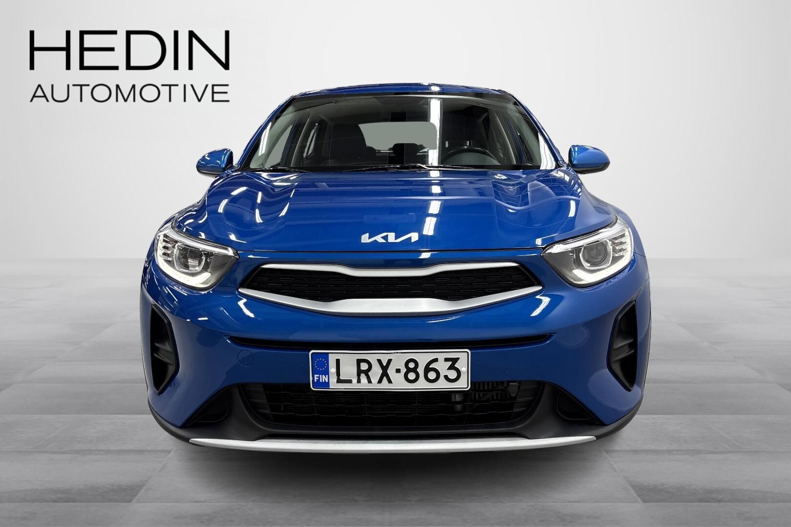 Kia Stonic 1,0 T-GDI 100hv LX 2023, photo 4/26