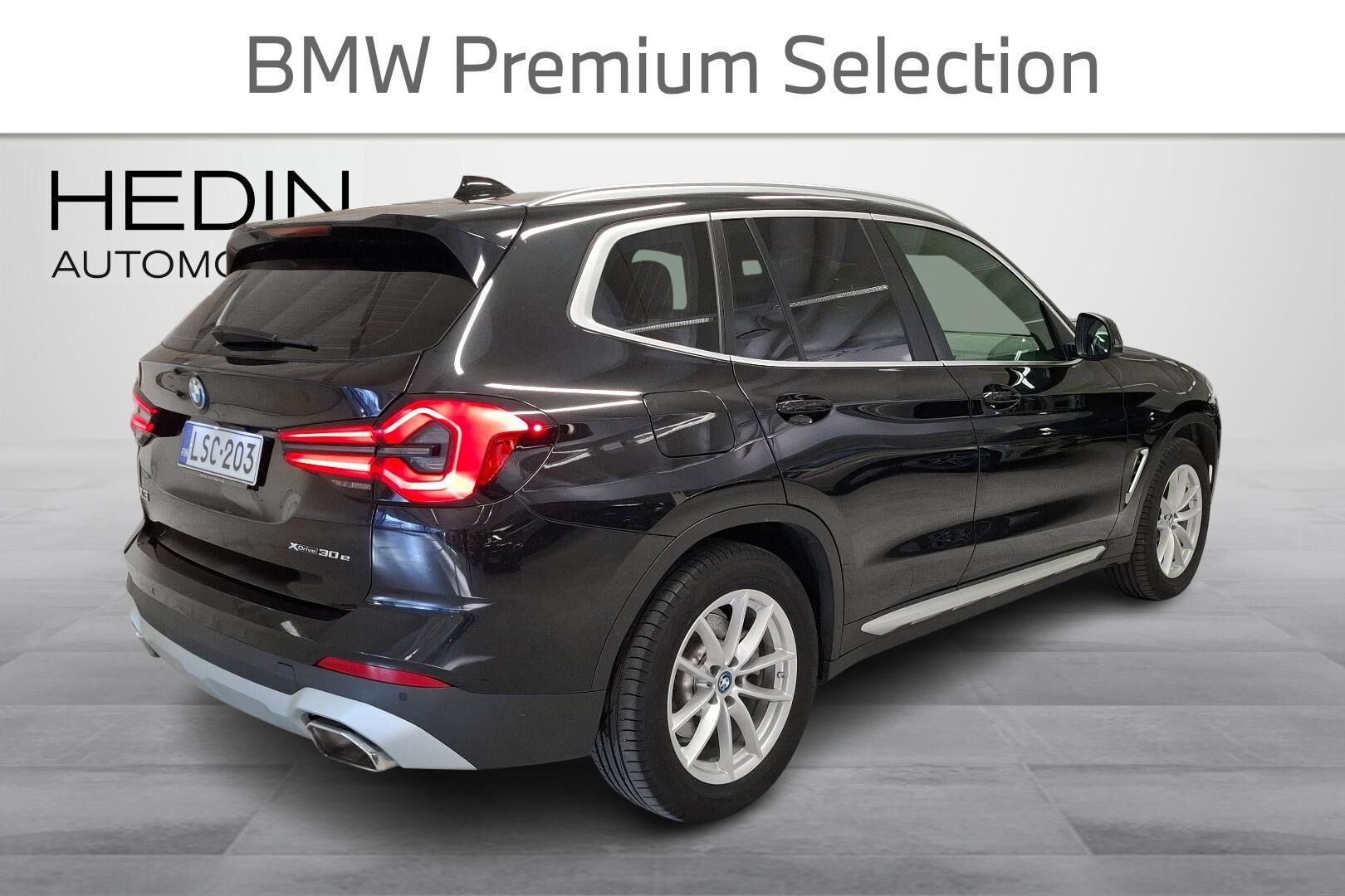 BMW X3 G01 xDrive 30e A Charged Edition 2023, kuva 3/27