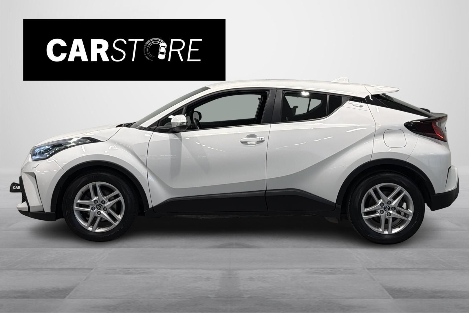 Toyota C-HR 1,8 Hybrid Active Business 2023, photo 5/18
