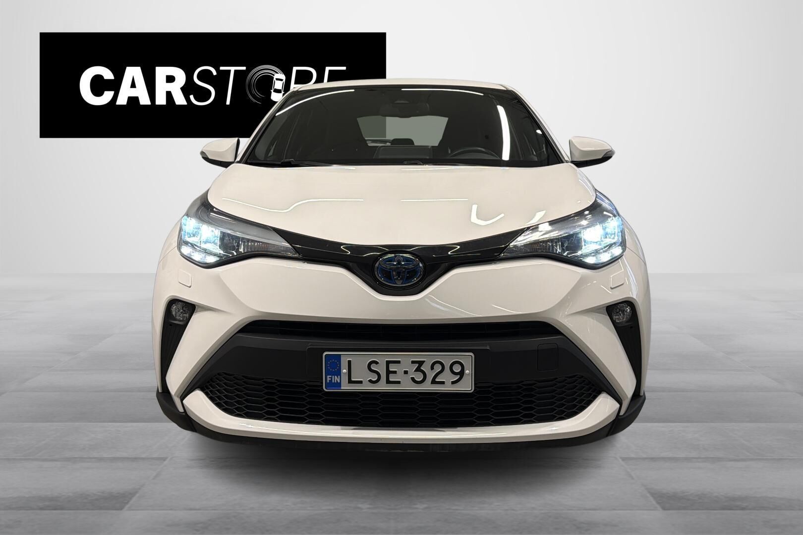 Toyota C-HR 1,8 Hybrid Active Business 2023, photo 7/18